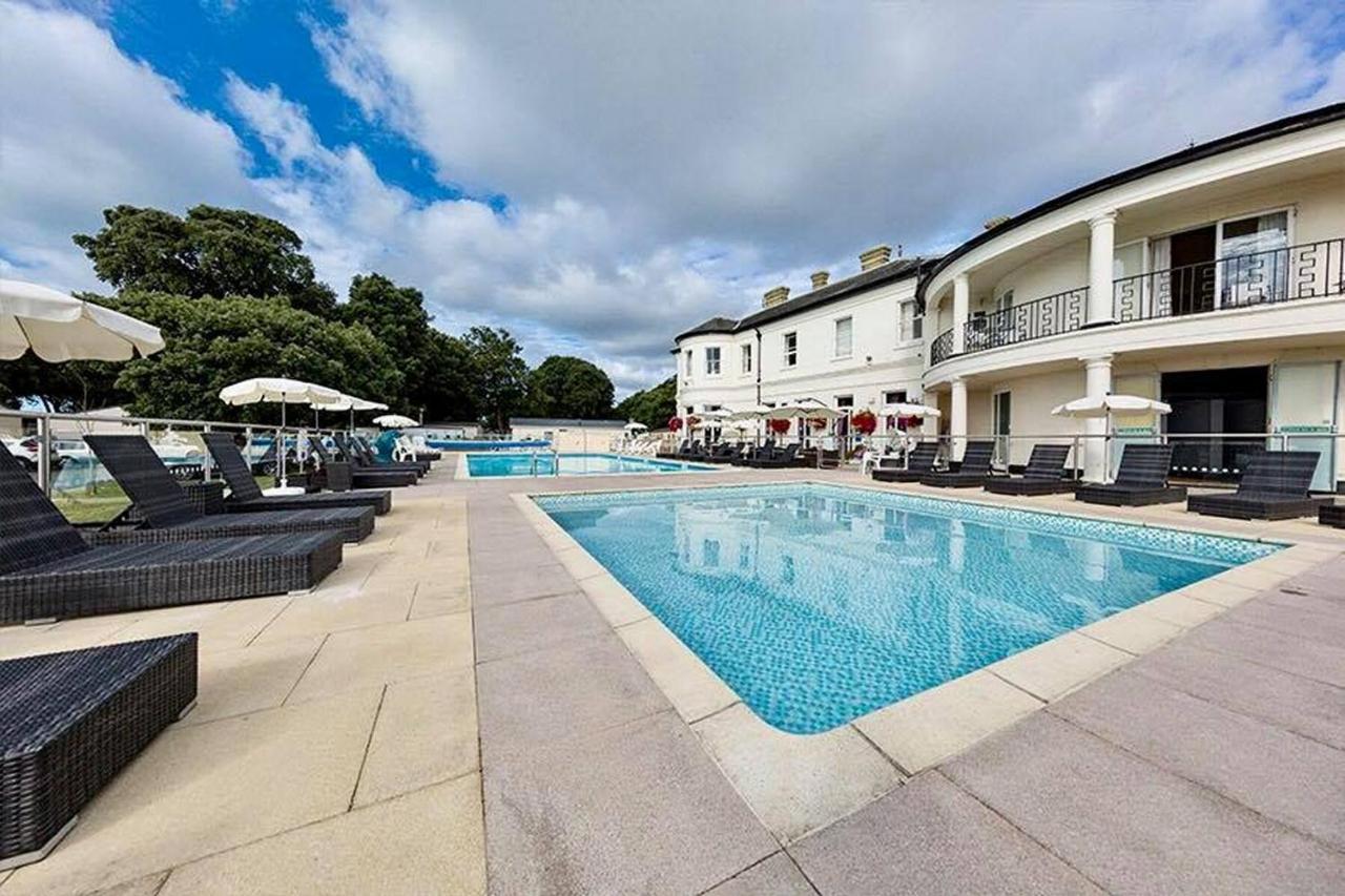 Mudeford Beach Lodge Luaran gambar